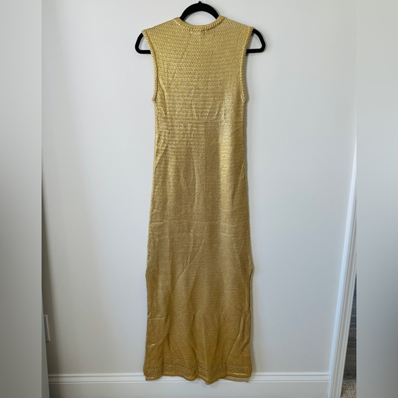 H&M Silk Blend Maxi Length Gold Metallic Knit Vest Dress W/ Side Slits Size 4 - Picture 6 of 12